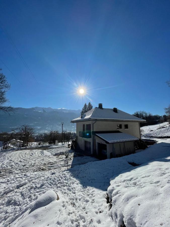Petit Logement Cosy Dans Maison Au Calme Verrens-Arvey Exteriér fotografie