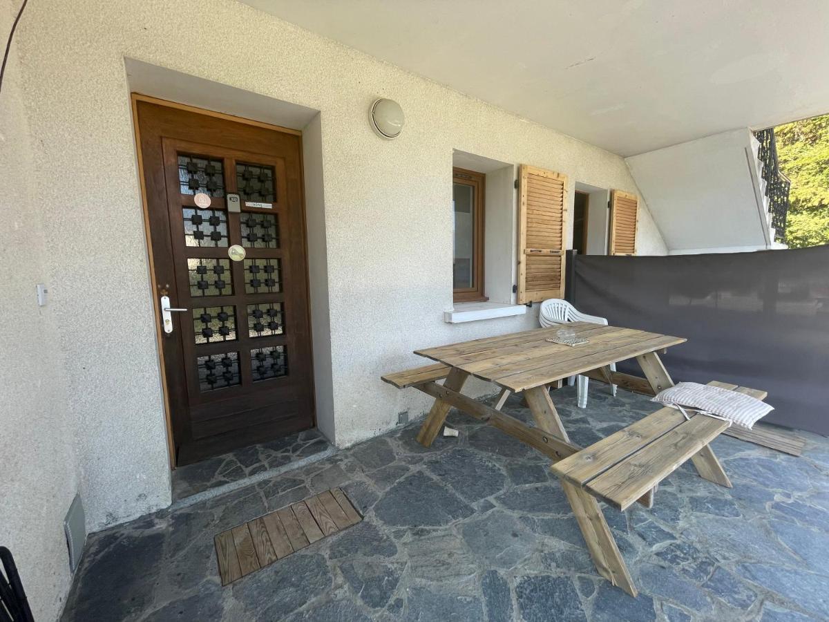 Petit Logement Cosy Dans Maison Au Calme Verrens-Arvey Exteriér fotografie