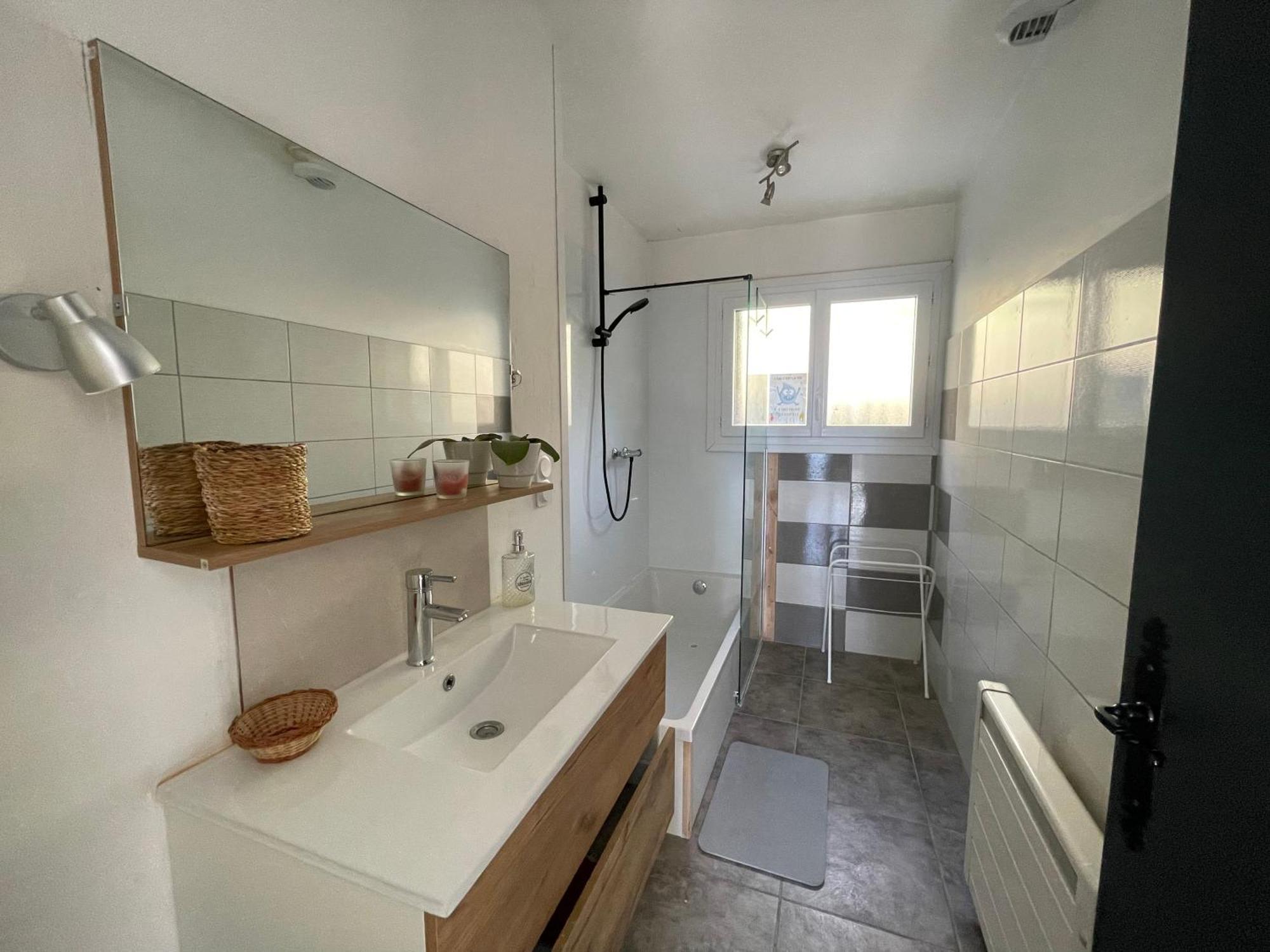 Petit Logement Cosy Dans Maison Au Calme Verrens-Arvey Exteriér fotografie