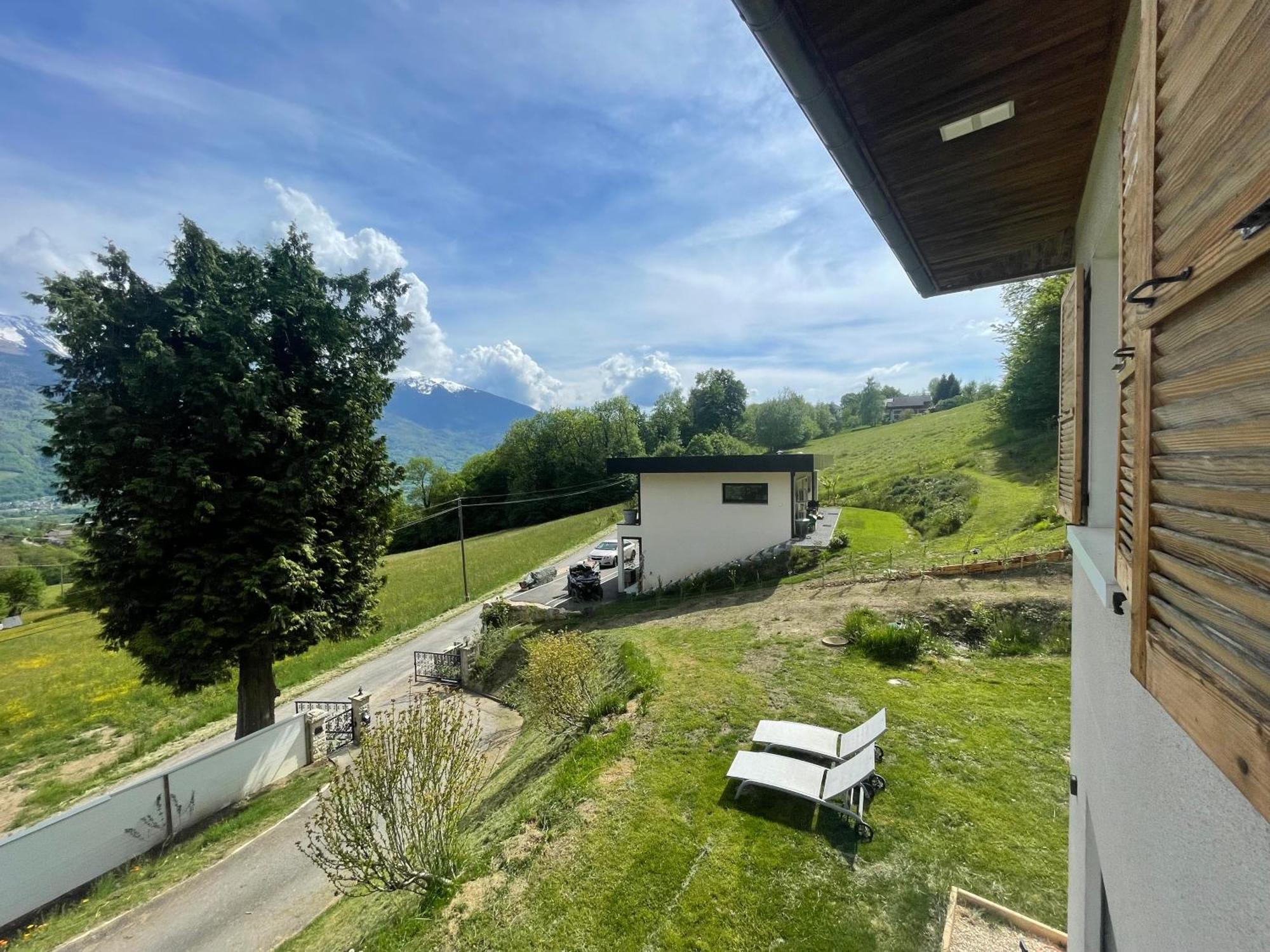 Petit Logement Cosy Dans Maison Au Calme Verrens-Arvey Exteriér fotografie